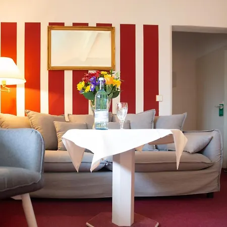 Meeressterne Weisses Schloss 3* Херингсдорф