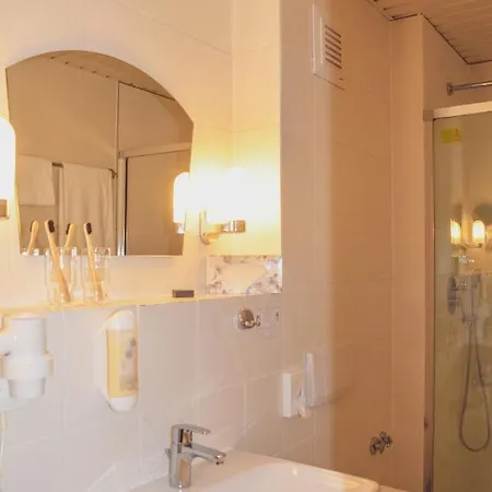 Meeressterne Weisses Schloss Szálloda