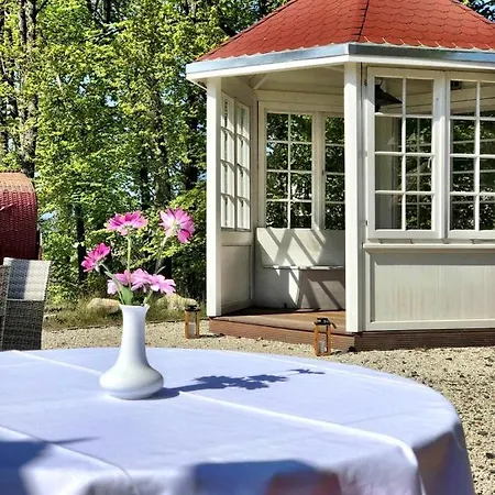 酒店 Meeressterne Weisses Schloss 塞巴特黑灵斯多夫