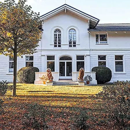 Ξενοδοχείο Meeressterne Weisses Schloss 3*