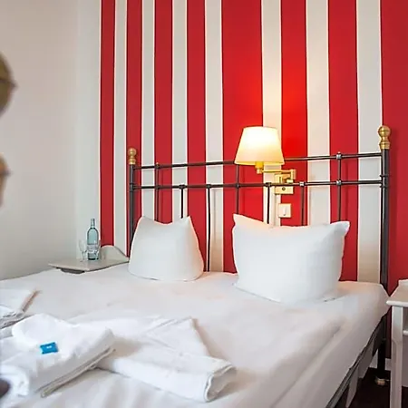 Meeressterne Weisses Schloss 3* هيرينجسدورف